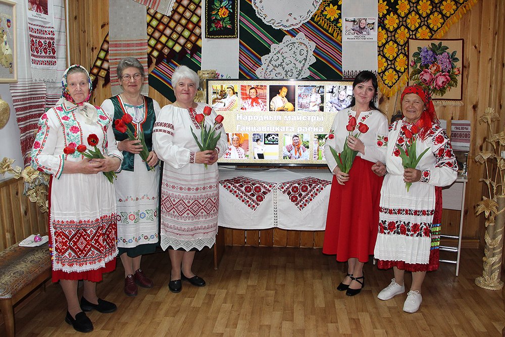 Встреча с народными мастерами